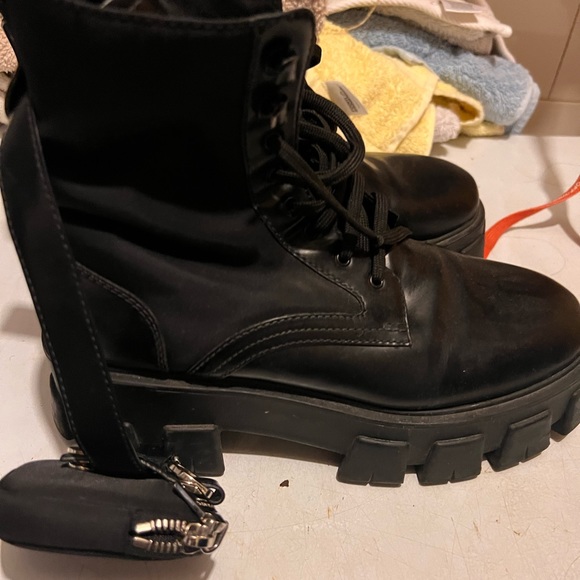 Prada boots for sale - Picture 6 of 8